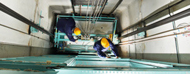 Certified Mechanics background